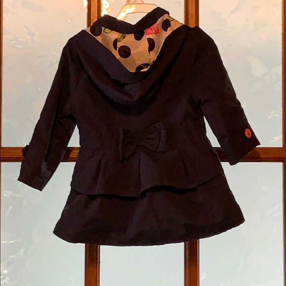 spring coat - Picture 2 of 4